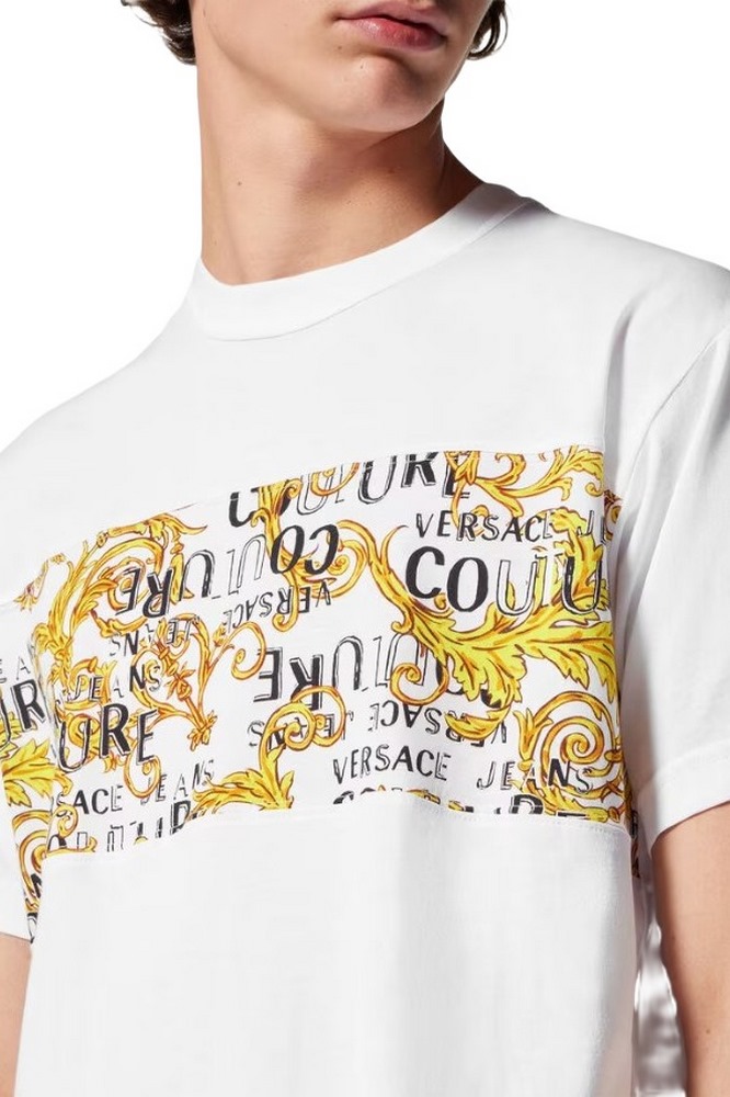 VERSACE JEANS COUTURE R CONTR LOGO BAROQUE JER. COT PRINT LOGO BAROQUE T-SHIRT ΑΝΔΡΙΚ WHITE