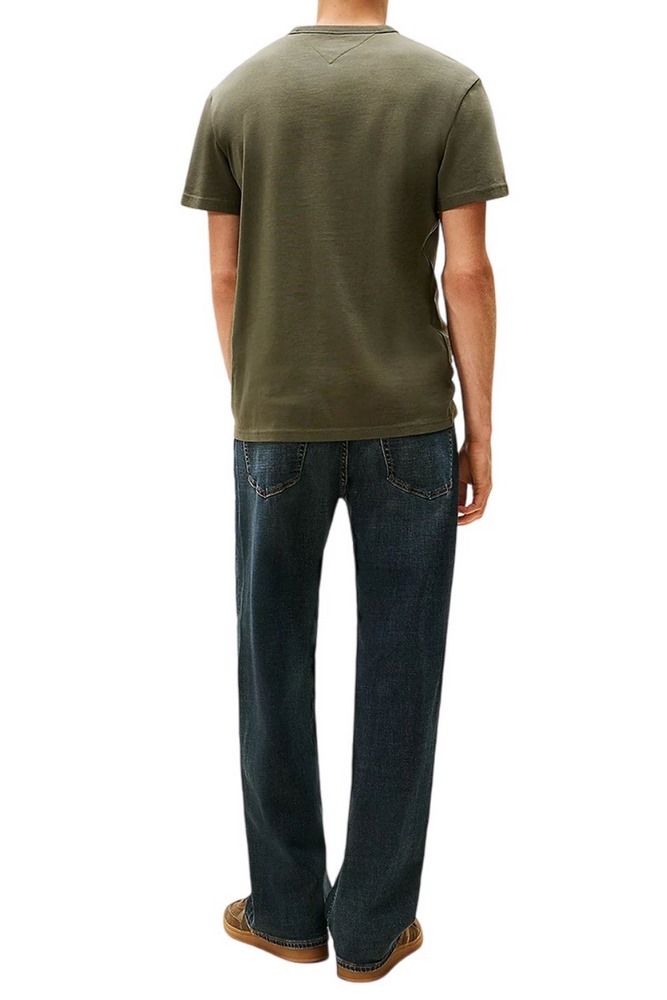 TOMMY JEANS REG BADGE TEE EXT T-SHIRT ΜΠΛΟΥΖΑ ΑΝΔΡΙΚΗ KHAKI
