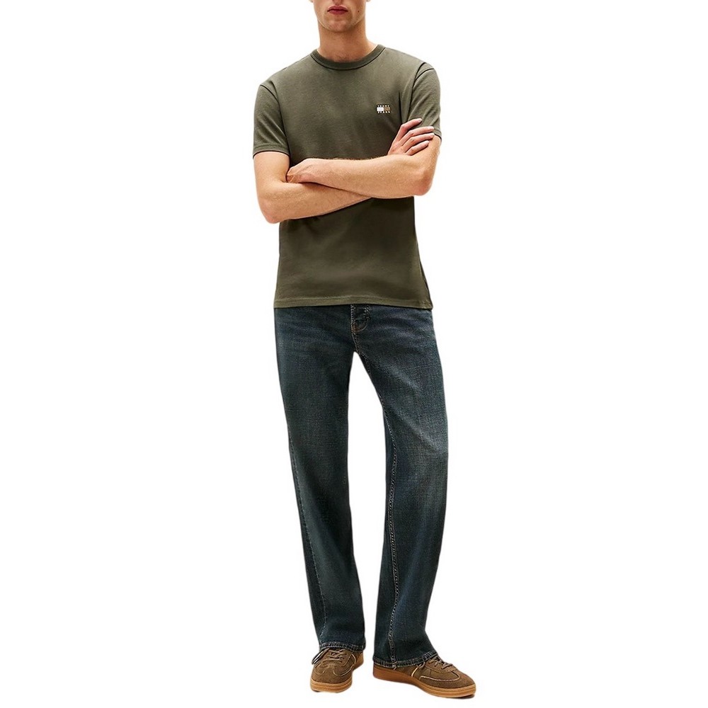 TOMMY JEANS REG BADGE TEE EXT T-SHIRT ΜΠΛΟΥΖΑ ΑΝΔΡΙΚΗ KHAKI