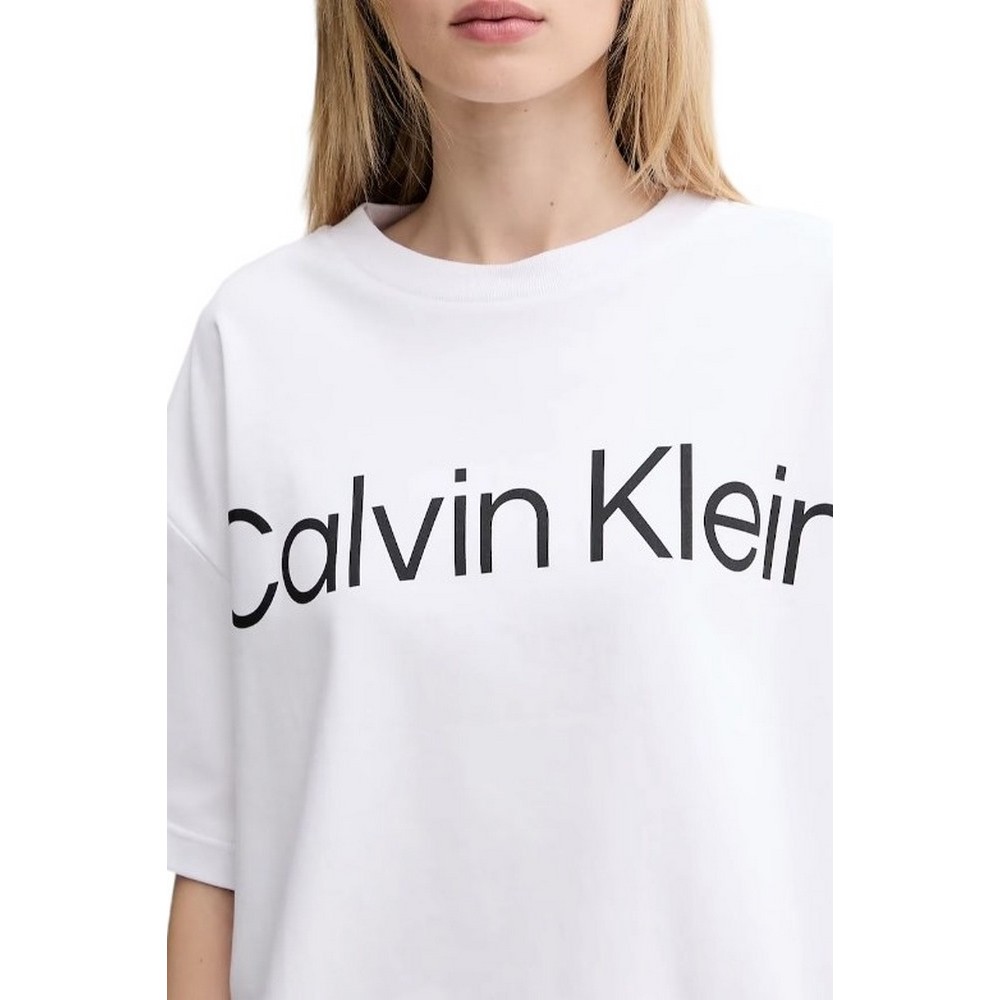 CALVIN KLEIN BOXY LOGO GRAPHIC TEE T-SHIRT ΜΠΛΟΥΖΑ ΓΥΝΑΙΚΕΙΑ WHITE