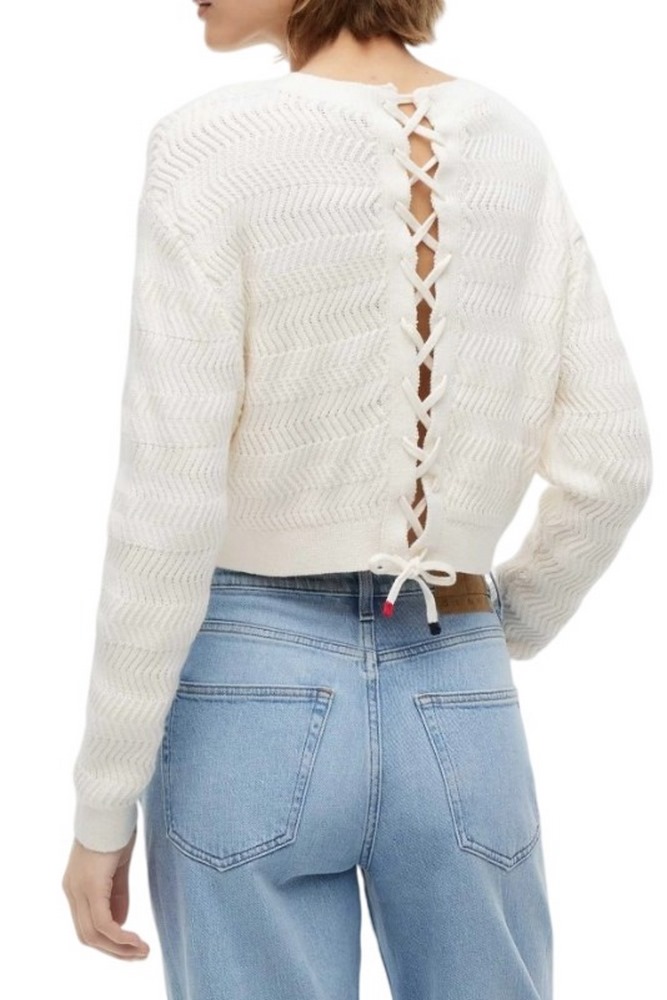 TOMMY JEANS TEXTURED FLAG SWEATER ΠΛΕΚΤΗ ΜΠΛΟΥΖΑ ΓΥΝΑΙΚΕΙΑ OFF WHITE