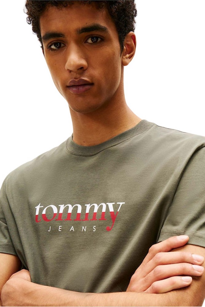 TOMMY JEANS REG DNA TEE EXT T-SHIRT ΜΠΛΟΥΖΑ ΑΝΔΡΙΚΗ MILITARY GREEN