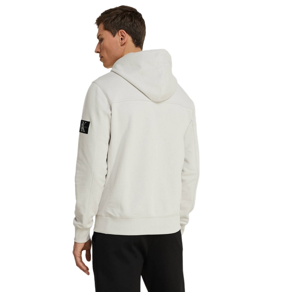CALVIN KLEIN JEAN MONOGRAM SLEEVE BADGE HOODIE ΜΠΛΟΥΖΑ ΦΟΥΤΕΡ ΑΝΔΡΙΚΗ GREY CALVIN KLEIN JEAN MONOGRAM SLEEVE BADGE HOODIE ΜΠΛΟΥΖΑ ΦΟΥΤΕΡ ΑΝΔΡΙΚΗ GREY