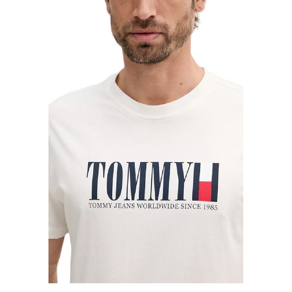 TOMMY JEANS REG TOMMY DNA FLAG TEE T-SHIRT ΜΠΛΟΥΖΑ ΑΝΔΡΙΚΗ OFF WHITE