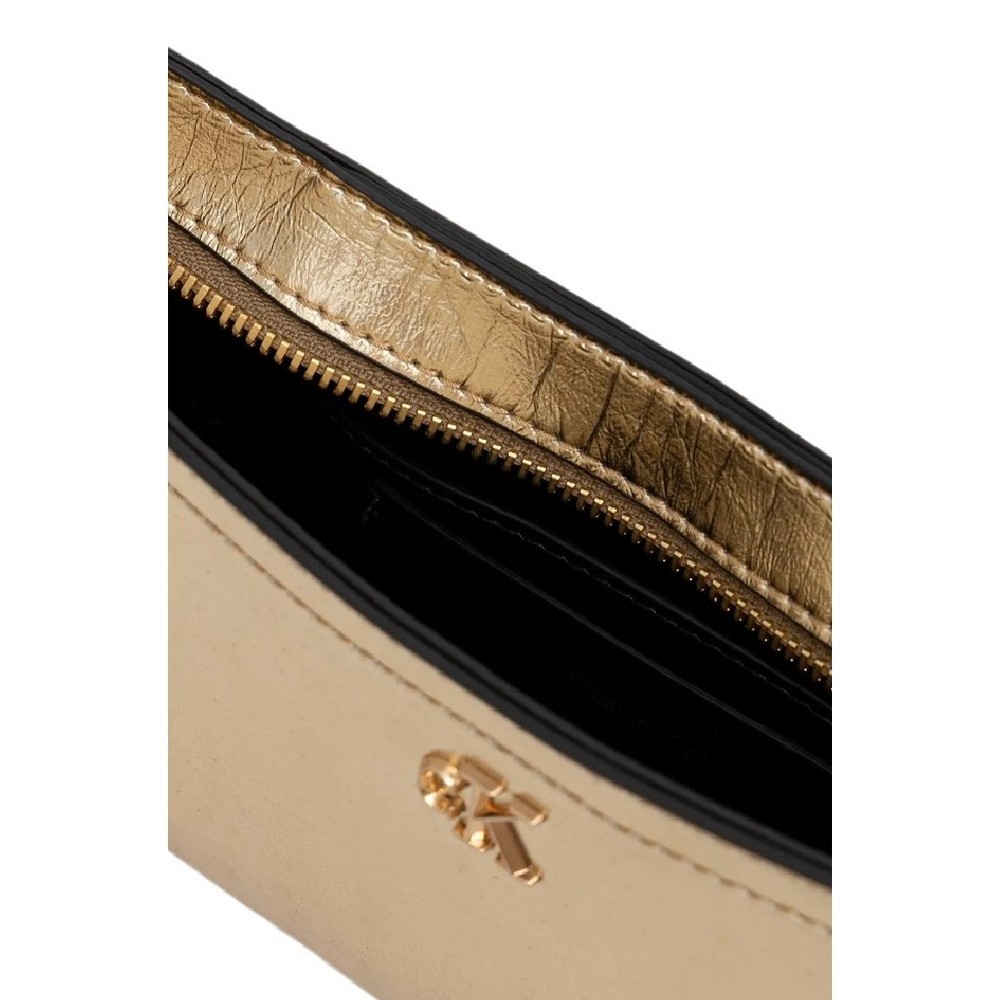 CALVIN KLEIN METALLIC SMALL SHOULDER BAG ΤΣΑΝΤΑ ΓΥΝΑΙΚΕΙΑ GOLD