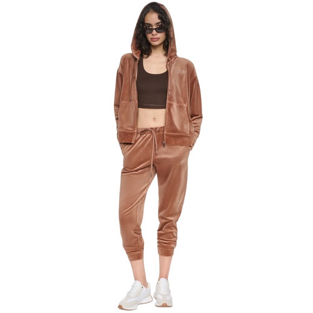 DKNY VARSITY VELOUR RHINESTONE LOGO MID RISE JOGGER ΠΑΝΤΕΛΟΝΙ ΦΟΡΜΑ ΓΥΝΑΙΚΕΙΟ CARAMEL