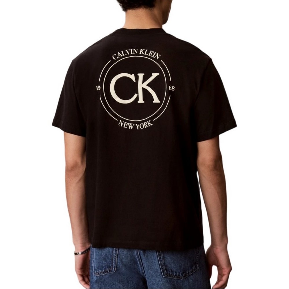CALVIN KLEIN JEANS 20S APRIL GRAPHIC SEASONAL T-SHIRT ΜΠΛΟΥΖΑ ΑΝΔΡΙΚΗ BLACK