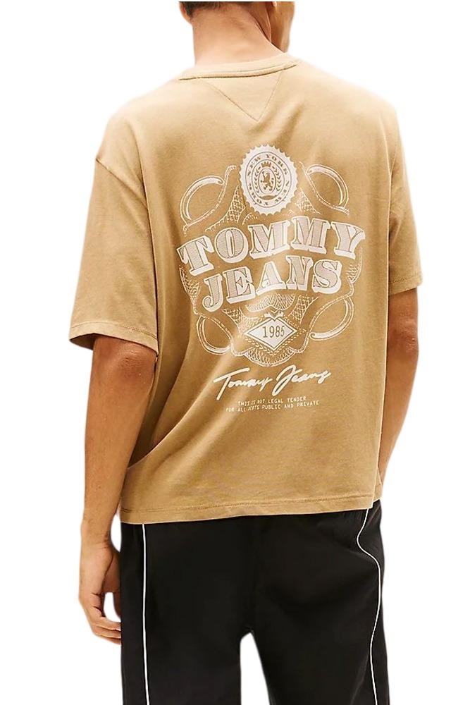 TOMMY JEANS 90S BILLS TEE T-SHIRT ΜΠΛΟΥΖΑ ΑΝΔΡΙΚΗ BROWN