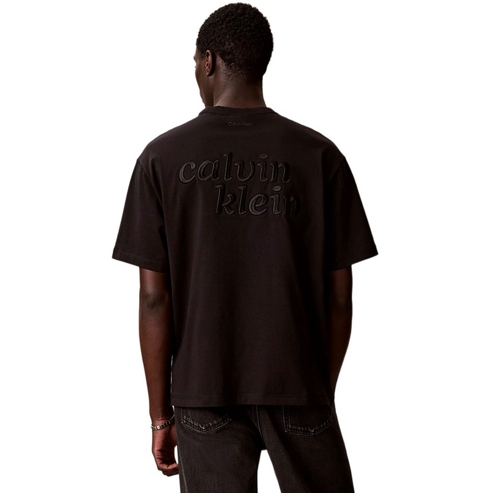 CALVIN KLEIN JEANS 16S AUG CALVIN KLN TRVL GRAPH T-SHIRT ΜΠΛΟΥΖΑ ΑΝΔΡΙΚΗ BLACK