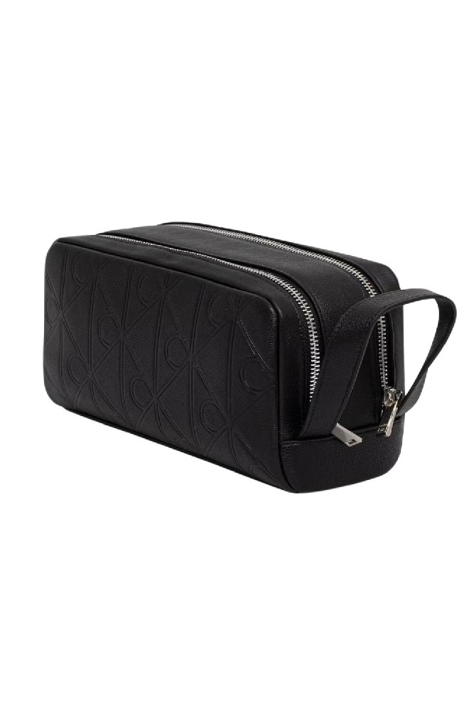 CALVIN KLEIN XL EMBLEM AOP EMBOSS DOPP KIT ΤΣΑΝΤΑ ΑΝΔΡΙΚΗ BLACK