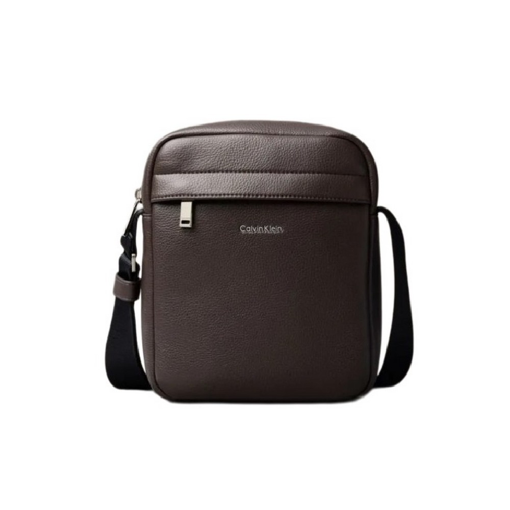 CALVIN KLEIN RAISED REPORTER ΤΣΑΝΤΑ ΑΝΔΡΙΚΗ BROWN