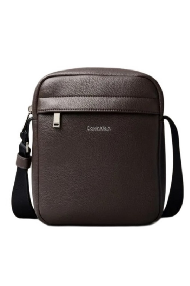 CALVIN KLEIN RAISED REPORTER ΤΣΑΝΤΑ ΑΝΔΡΙΚΗ BROWN