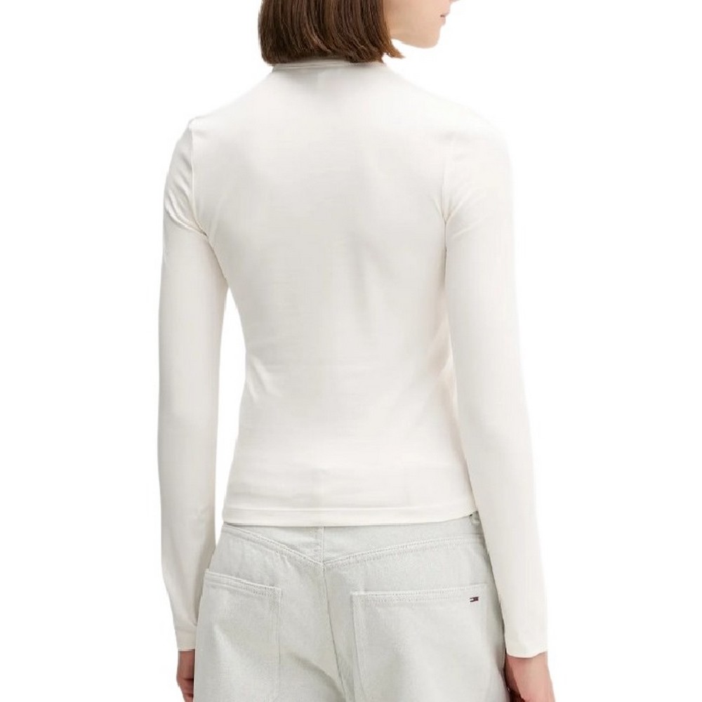 TOMMY JEANS  SLIM 1/4ZIP BADGE MCKNCK LS ΜΠΛΟΥΖΑ ΓΥΝΑΙΚΕΙΑ OFF WHITE