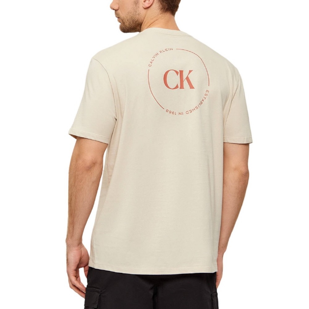 CALVIN KLEIN JEANS 30S EU WHOLESALE JEANS GRAPHICS T-SHIRT ΜΠΛΟΥΖΑ ΑΝΔΡΙΚΗ BEIGE