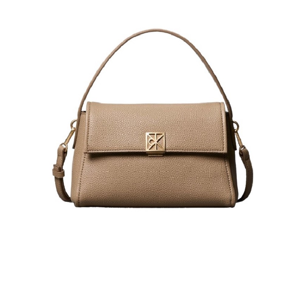 CALVIN KLEIN EMBLEM HW PEBBLE SHOULDER BAG 25 ΤΣΑΝΤΑ ΓΥΝΑΙΚΕΙΑ TAUPE