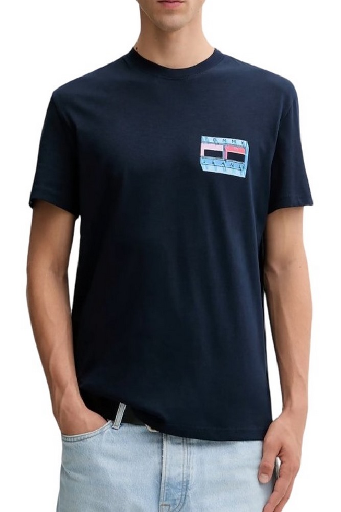 TOMMY JEANS REG DNA FLAG PLAY TEE EXT T-SHIRT ΜΠΛΟΥΖΑ ΑΝΔΡΙΚΗ DARK NAVY