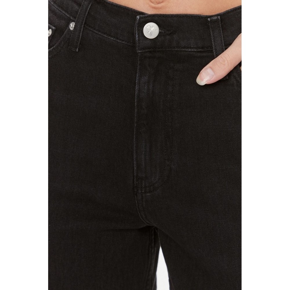 CALVIN KLEIN JEANS MOM JEAN ΠΑΝΤΕΛΟΝΙ ΓΥΝΑΙΚΕΙΟ BLACK DENIM