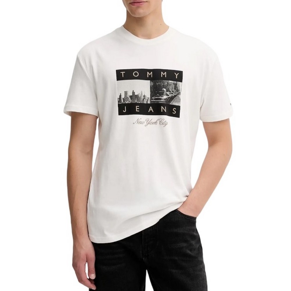 TOMMY JEANS REG PHOTO FLAG T-SHIRT ΜΠΛΟΥΖΑ ΑΝΔΡΙΚΗ ECRU