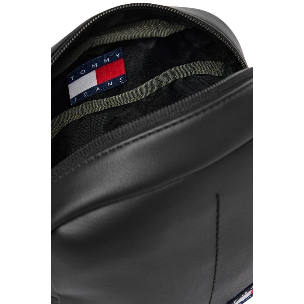 TOMMY JEANS ESS DAILY PU REPORTER ΤΣΑΝΤΑ ΑΝΔΡΙΚΗ BLACK