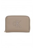 CALVIN KLEIN JEANS BOLD CK MEDIUM ZIP AROUND ΠΟΡΤΟΦΟΛΙ ΓΥΝΑΙΚΕΙΟ TAUPE