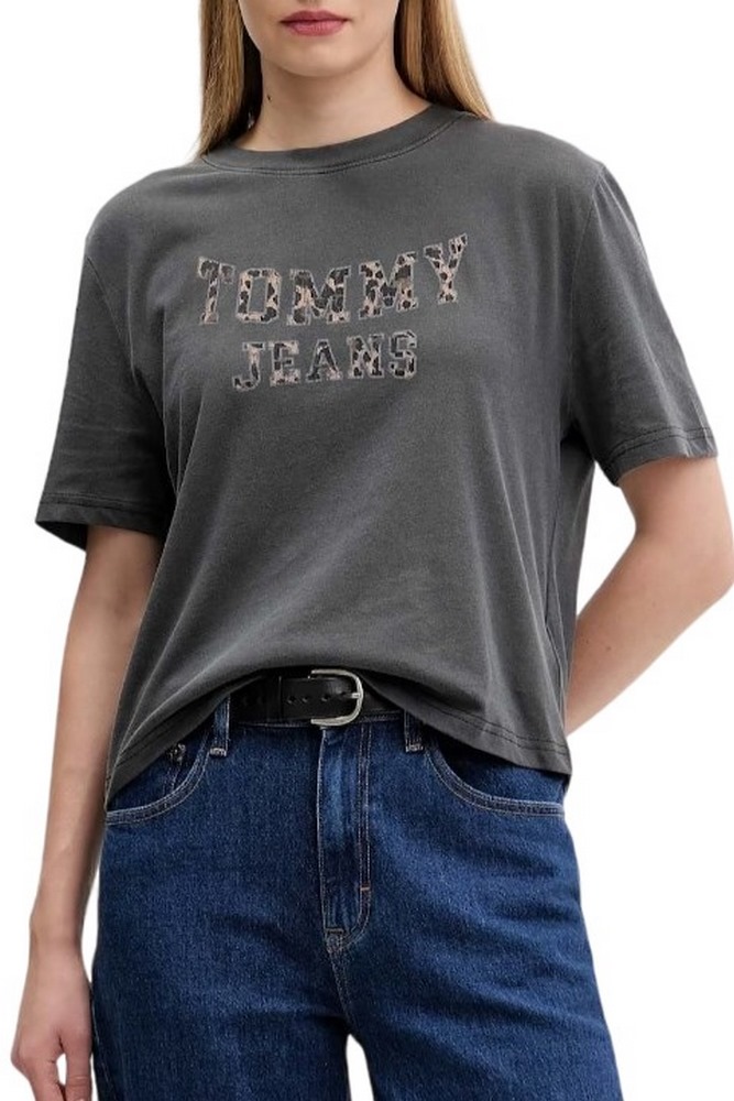 TOMMY JEANS BXY LEOPARD VARSITY TEE T-SHIRT ΜΠΛΟΥΖΑ ΓΥΝΑΙΚΕΙΑ WASHED BLACK
