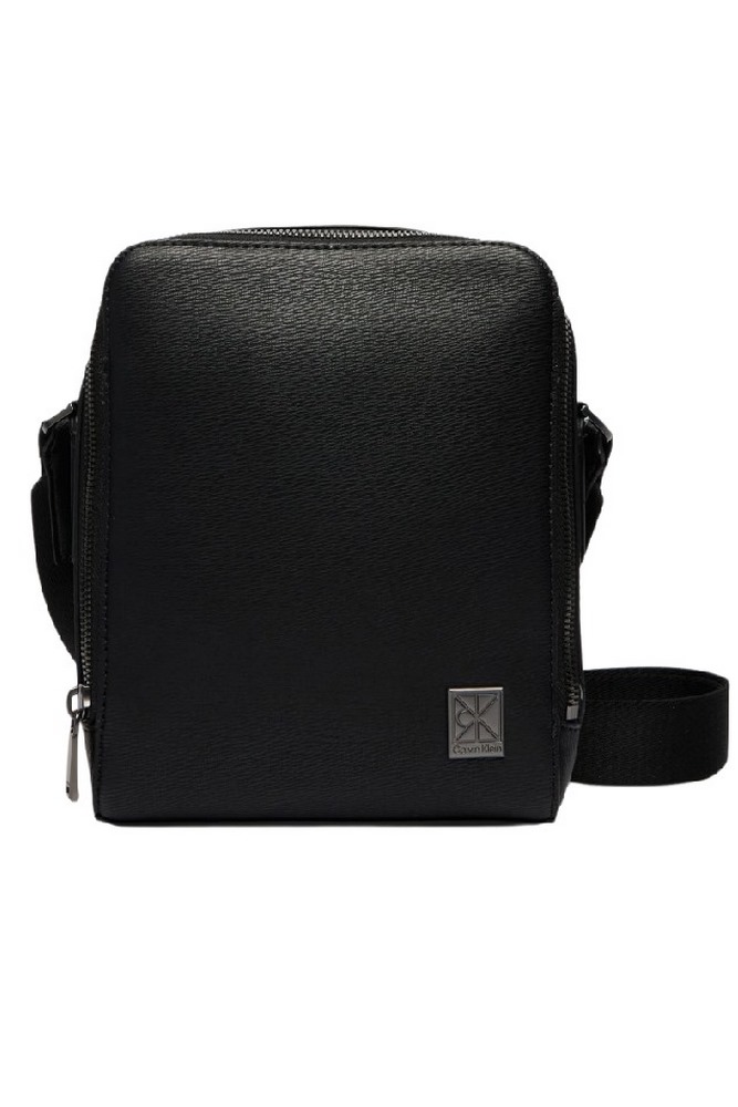 CALVIN KLEIN EMBLEM HW REPORTER ΤΣΑΝΤΑ ΑΝΔΡΙΚΗ BLACK