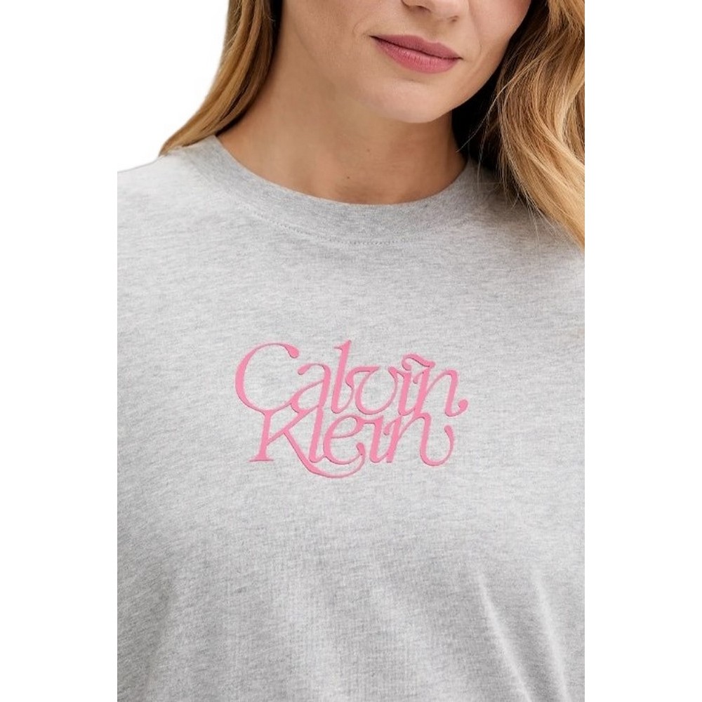 CALVIN KLEIN JEANS FITTED SCRIPT CALVIN KLEIN T-SHIRT ΜΠΛΟΥΖΑ ΓΥΝΑΙΚΕΙΑ GREY