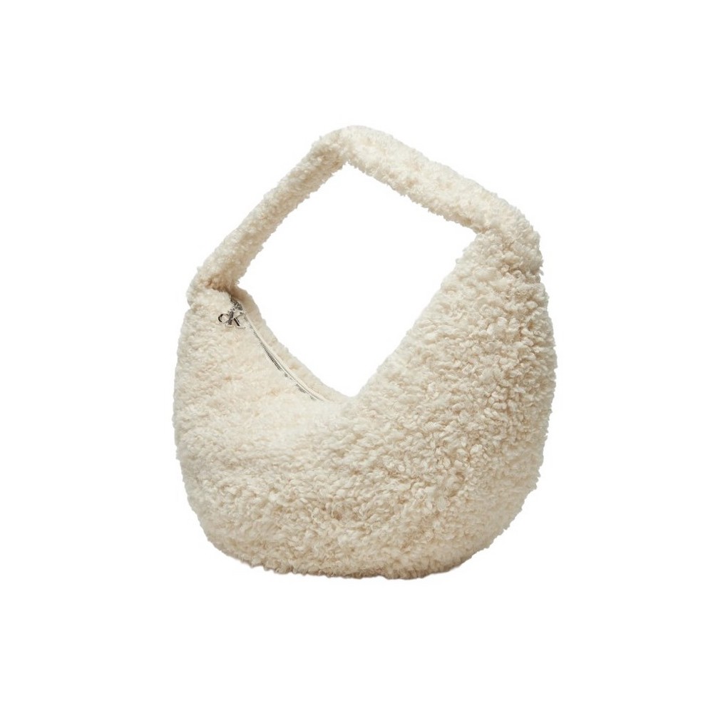 CALVIN KLEIN SHERPA CK ZIP PULLER LARGE BAG ΤΣΑΝΤΑ ΓΥΝΑΙΚΕΙΑ ECRU