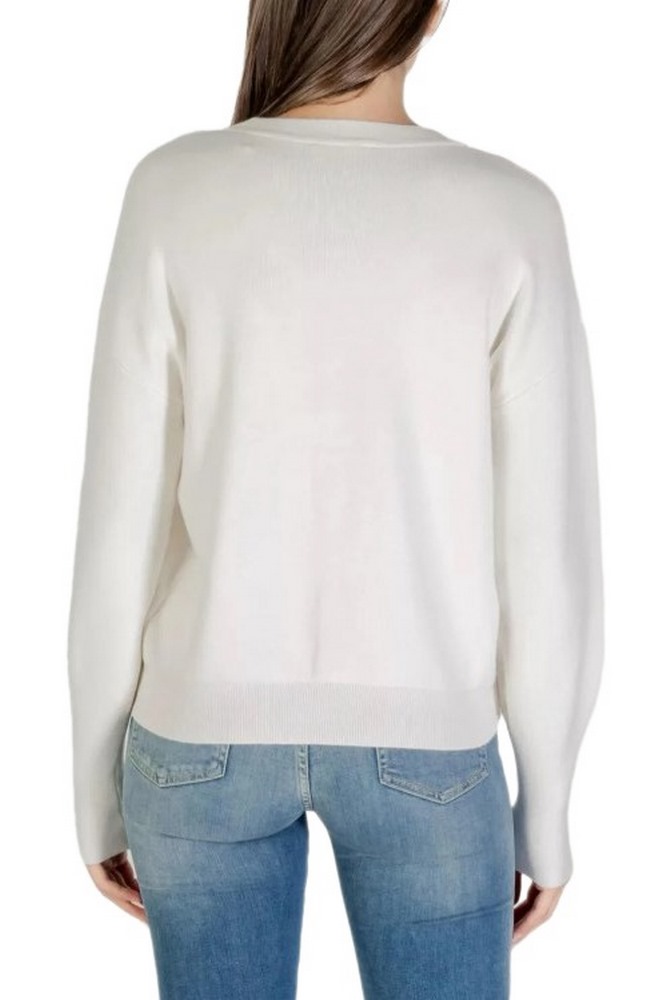 GUESS LS CN LEIGHTON LOGO SWTR ΜΠΛΟΥΖΑ ΠΛΕΚΤΗ ΓΥΝΑΙΚΕΙΑ OFF WHITE