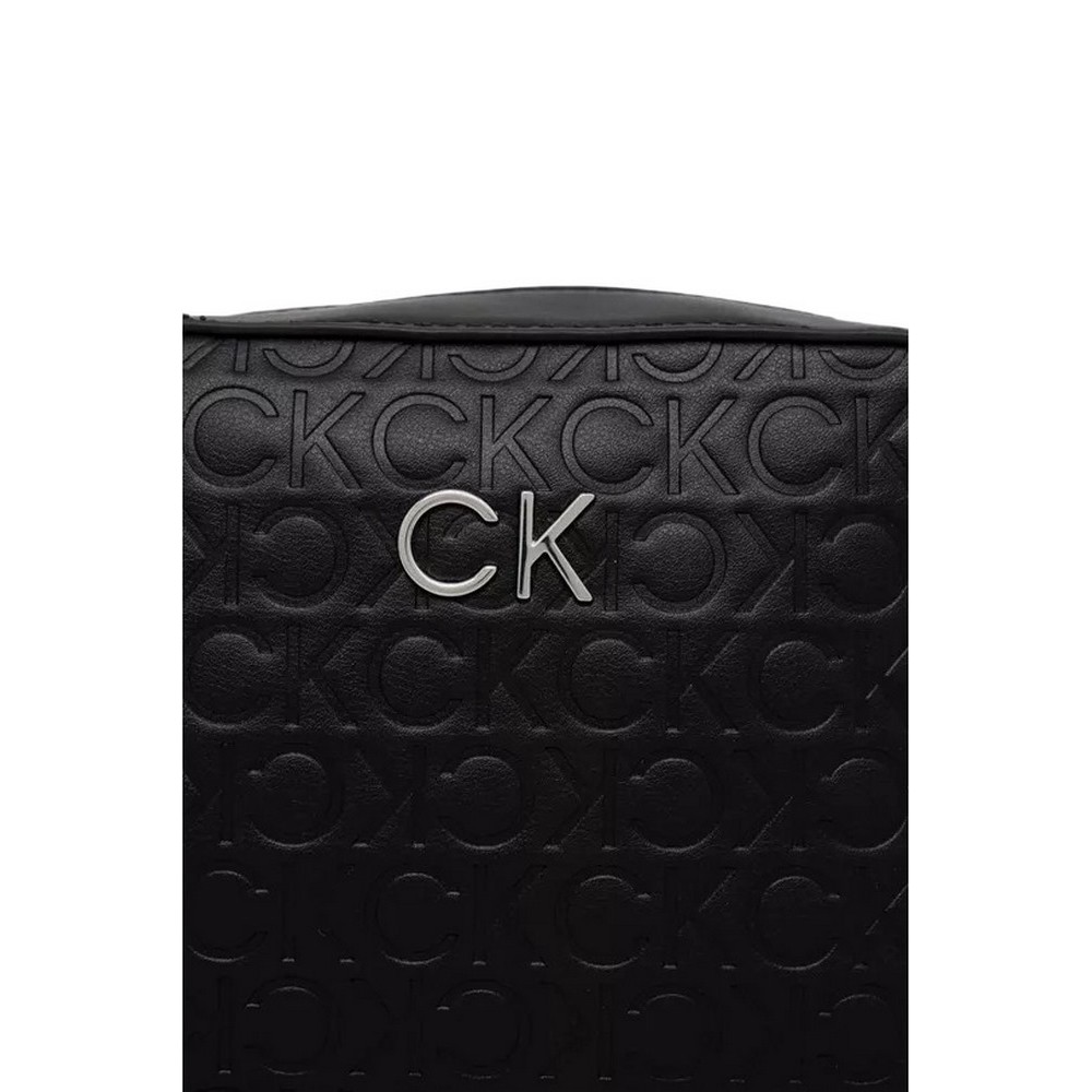 CALVIN KLEIN JEANS RE-LOCK CAMERA BAG EMB MONO ΤΣΑΝΤΑ ΓΥΝΑΙΚΕΙΑ BLACK