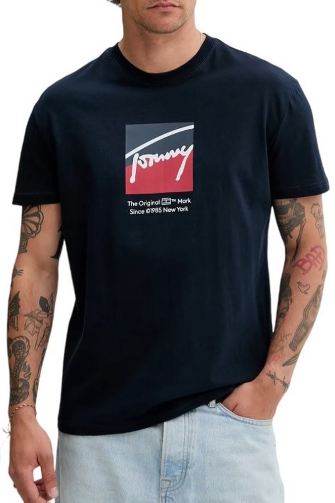 TOMMY JEANS REG RWB DNA TEE T-SHIRT ΜΠΛΟΥΖΑ ΑΝΔΡΙΚΗ NAVY