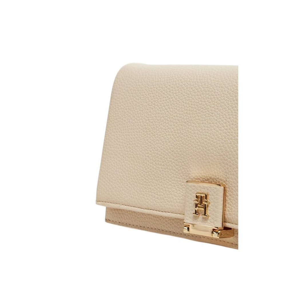 TOMMY HILFIGER HER FLAP W/CHAIN ΤΣΑΝΤΑ ΓΥΝΑΙΚΕΙΑ OFF WHITE