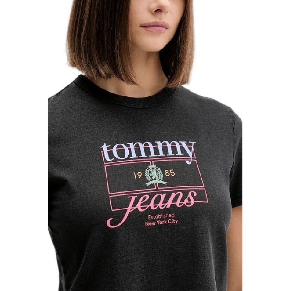 TOMMY JEANS  REG SH CREST FLAG TEE T-SHIRT ΜΠΛΟΥΖΑ ΓΥΝΑΙΚΕΙΑ BLACK