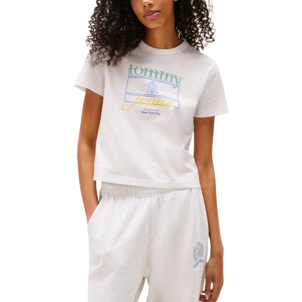 TOMMY JEANS  REG SH CREST FLAG TEE T-SHIRT ΜΠΛΟΥΖΑ ΓΥΝΑΙΚΕΙΑ OFF WHITE