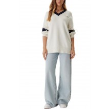 GUESS JEANS VN OS EMB SWTR ΜΠΛΟΥΖΑ ΠΛΕΚΤΗ ΓΥΝΑΙΚΕΙΑ WHITE