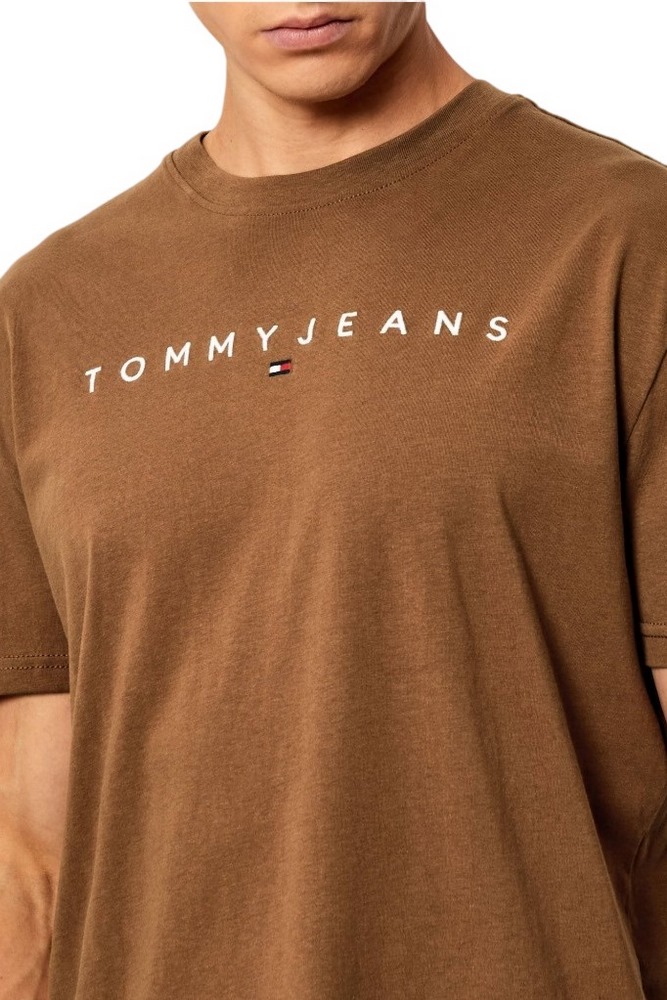 TOMMY JEANS REG LINEAR LOGO TEE EXT T-SHIRT ΜΠΛΟΥΖΑ ΑΝΔΡΙΚΗ BROWN
