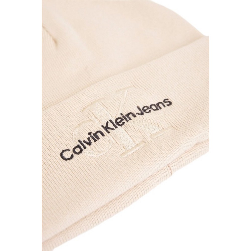 CALVIN KLEIN JEANS MONOLOGO EMBRO BEANIE ΣΚΟΥΦΟΣ ΓΥΝΑΙΚΕΙΟΣ IVORY