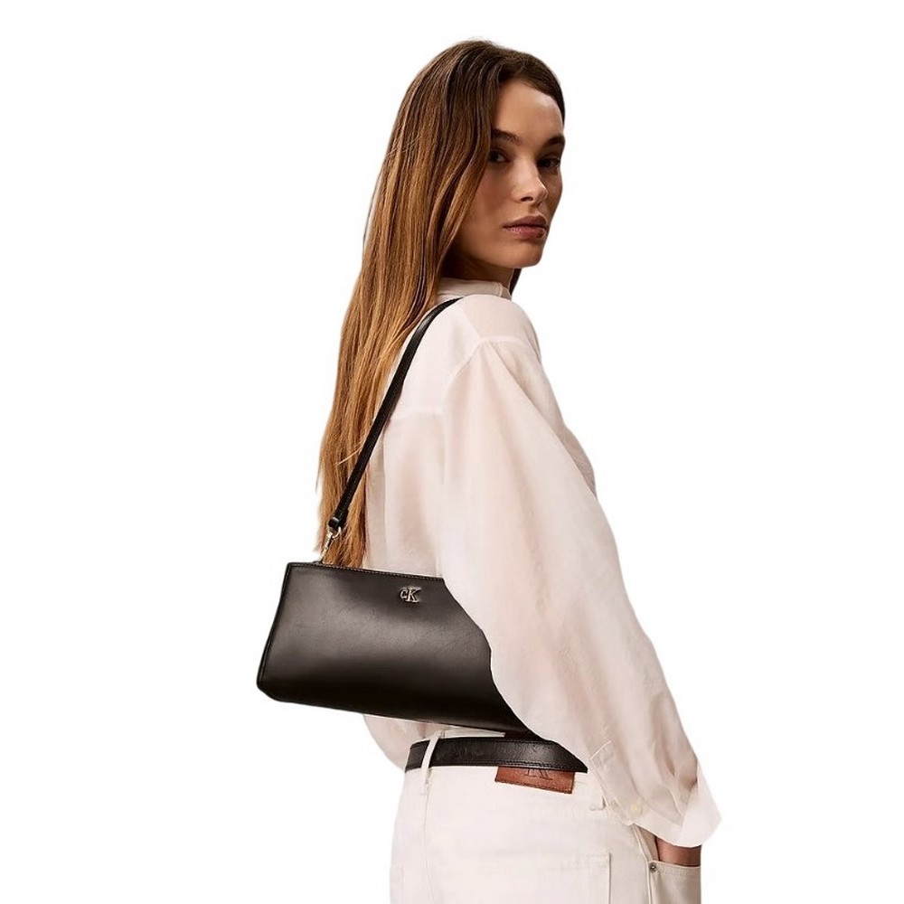 CALVIN KLEIN ELONGATED SHOULDER BAG ΤΣΑΝΤΑ ΓΥΝΑΙΚΕΙΑ BLACK