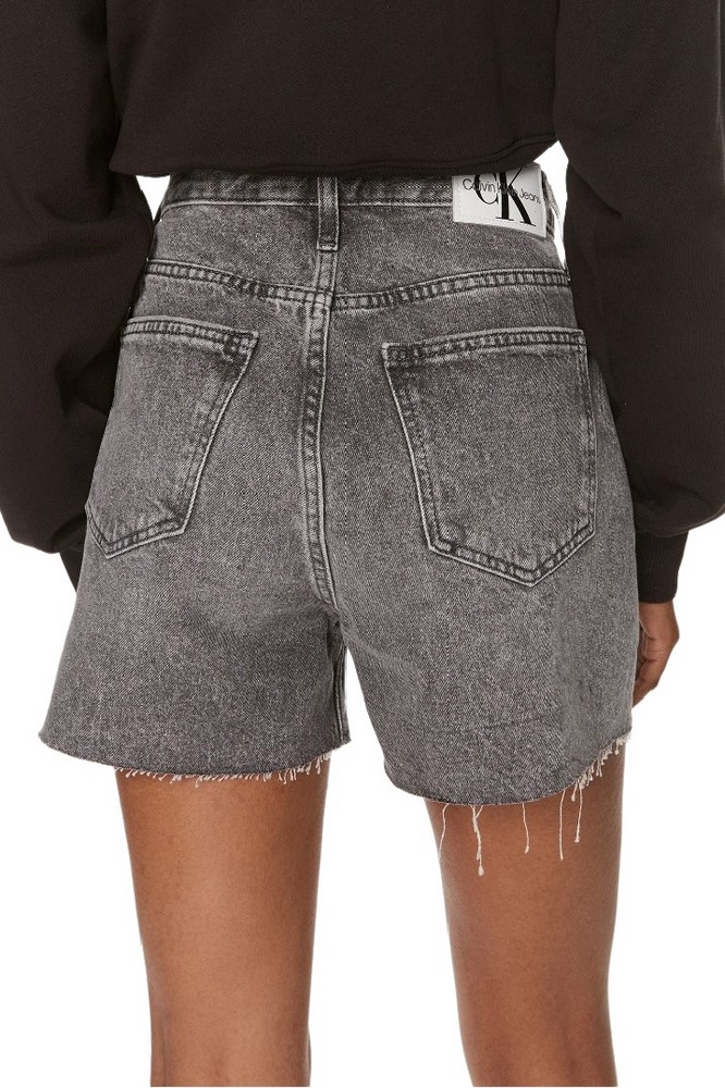 CALVIN KLEIN JEANS MOM SHORT ΣΟΡΤΣ ΓΥΝΑΙΚΕΙΟ GREY