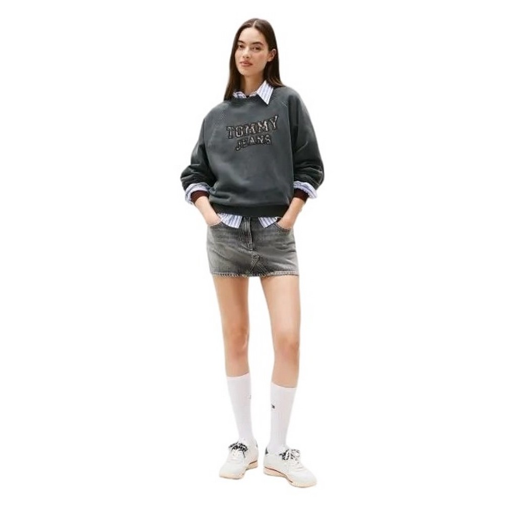 TOMMY JEANS  BXY LEOPARD VARSITY CREW ΜΠΛΟΥΖΑ ΦΟΥΤΕΡ ΓΥΝΑΙΚΕΙΑ WASHED BLACK