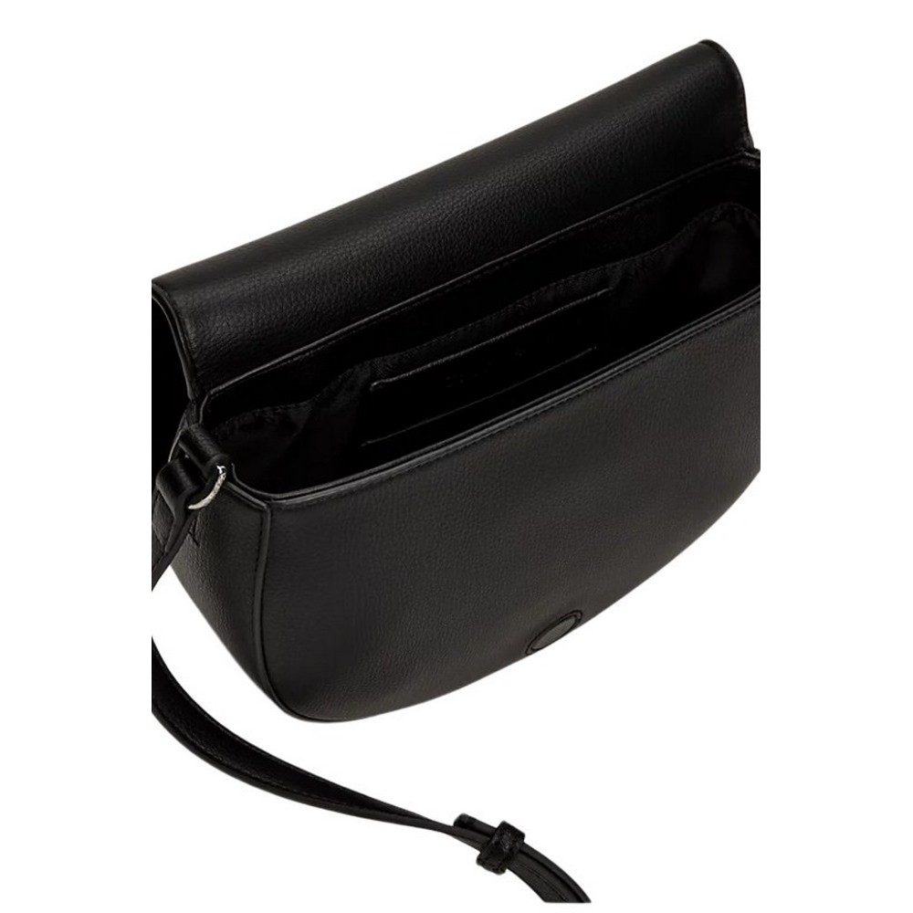 CALVIN KLEIN DAILY SADDLE BAG PEBBLE ΤΣΑΝΤΑ ΓΥΝΑΙΚΕΙΑ BLACK