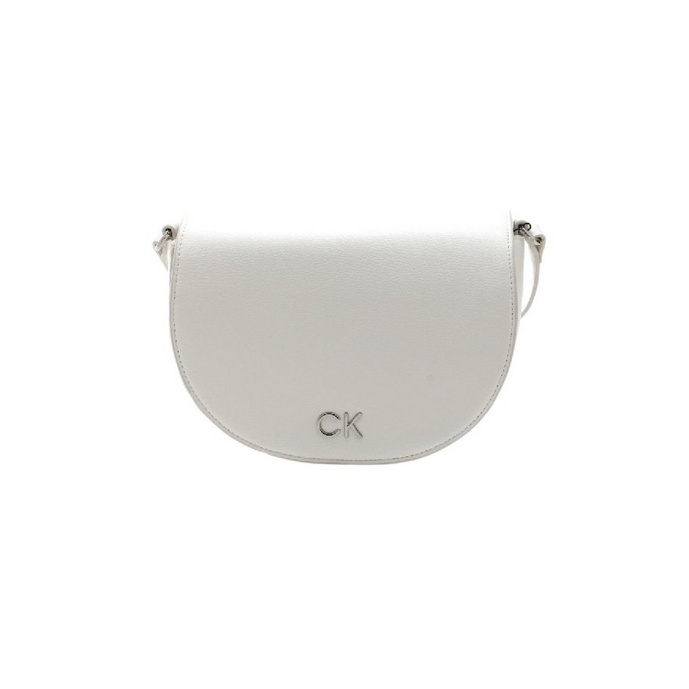 CALVIN KLEIN DAILY SADDLE BAG PEBBLE ΤΣΑΝΤΑ ΓΥΝΑΙΚΕΙΑ BRIGHT WHITE