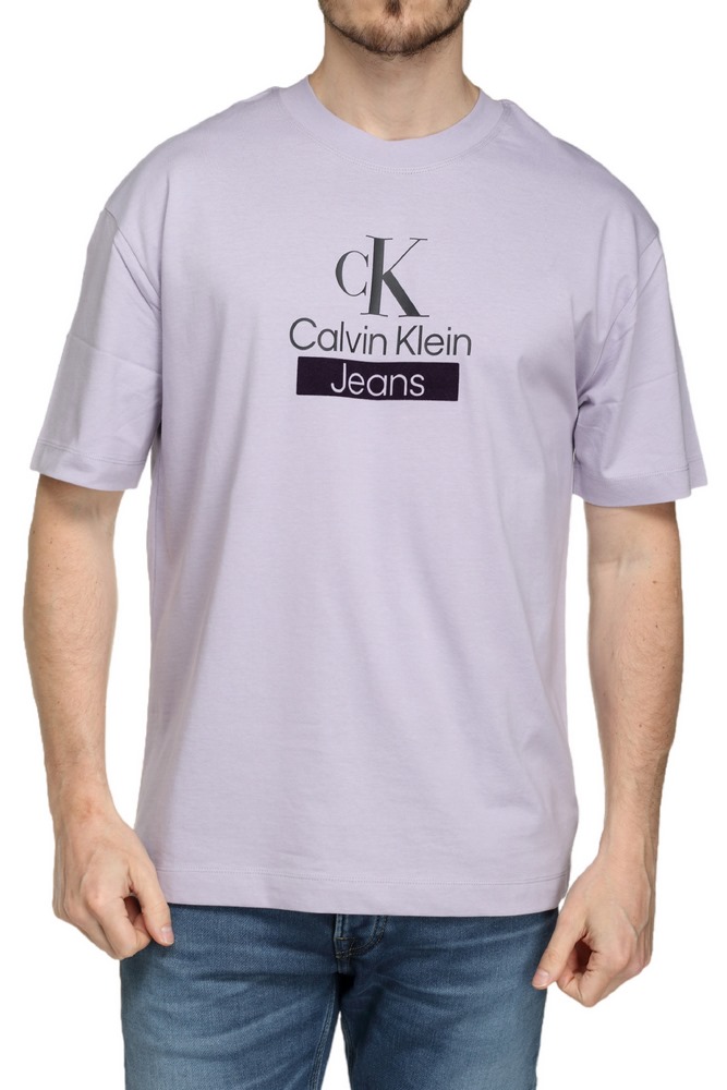 CALVIN KLEIN STACKED ARCHIVAL TEE T-SHIRT ΑΝΔΡΙΚΟ LILA