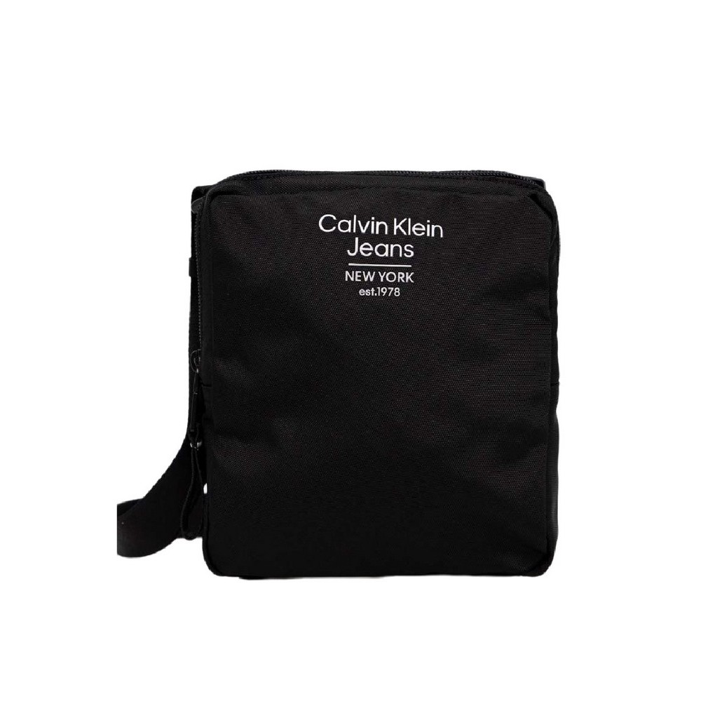 CALVIN KLEIN JEANS SPORT ESSENTIALS REPORTER18 EST ΤΣΑΝΤΑ ΑΝΔΡΙΚΗ BLACK