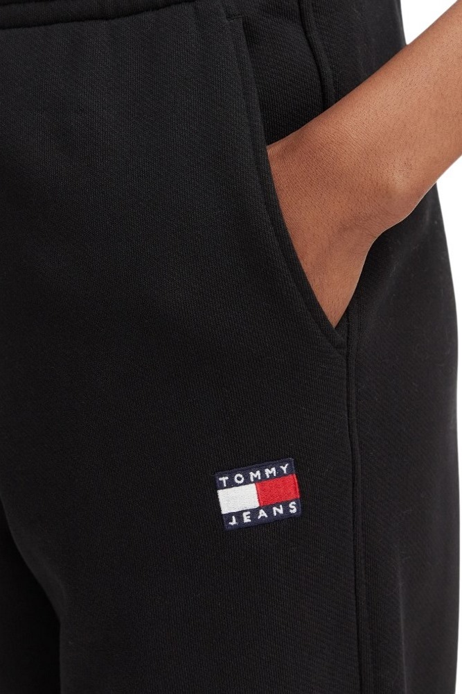 TOMMY JEANS BADGE SWEATPANT ΠΑΝΤΕΛΟΝΙ ΦΟΡΜΑ ΓΥΝΑΙΚΕΙΟ BLACK