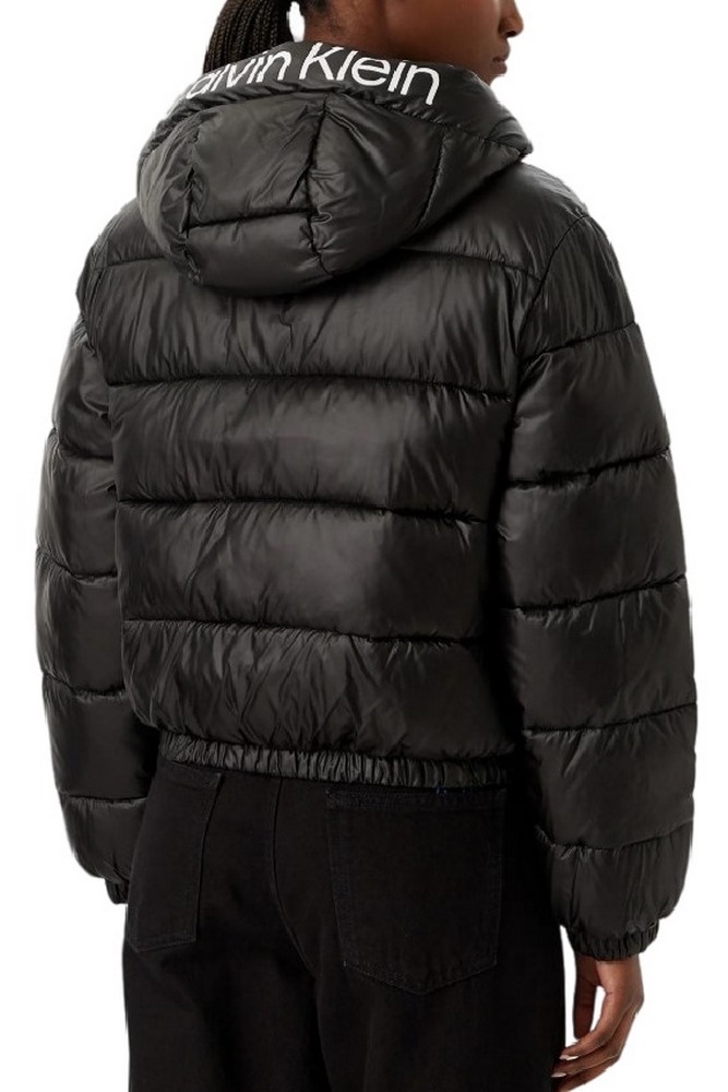 CALVIN KLEIN JEANS SHORT LOGO PUFFER JACKET ΜΠΟΥΦΑΝ ΓΥΝΑΙΚΕΙΟ BLACK