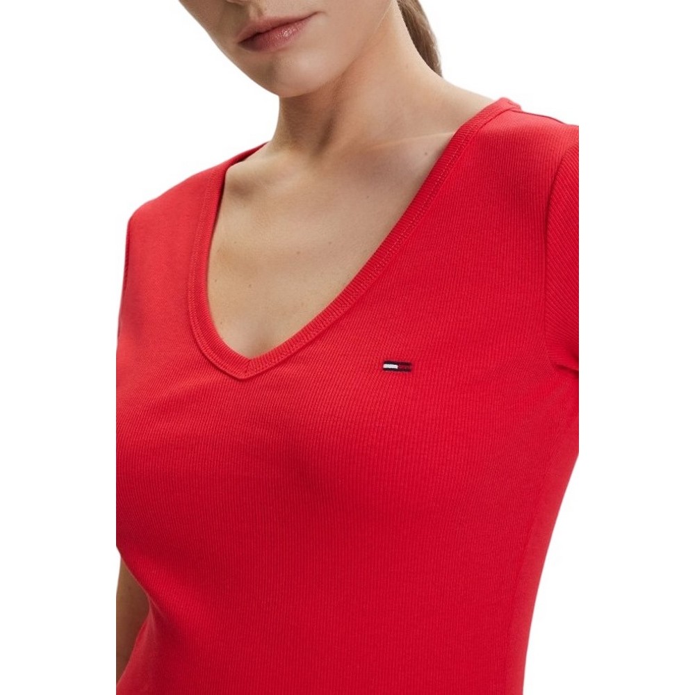 TOMMY JEANS SLIM ESSENTIAL RIB V SS T-SHIRT ΜΠΛΟΥΖΑ ΓΥΝΑΙΚΕΙΑ RED