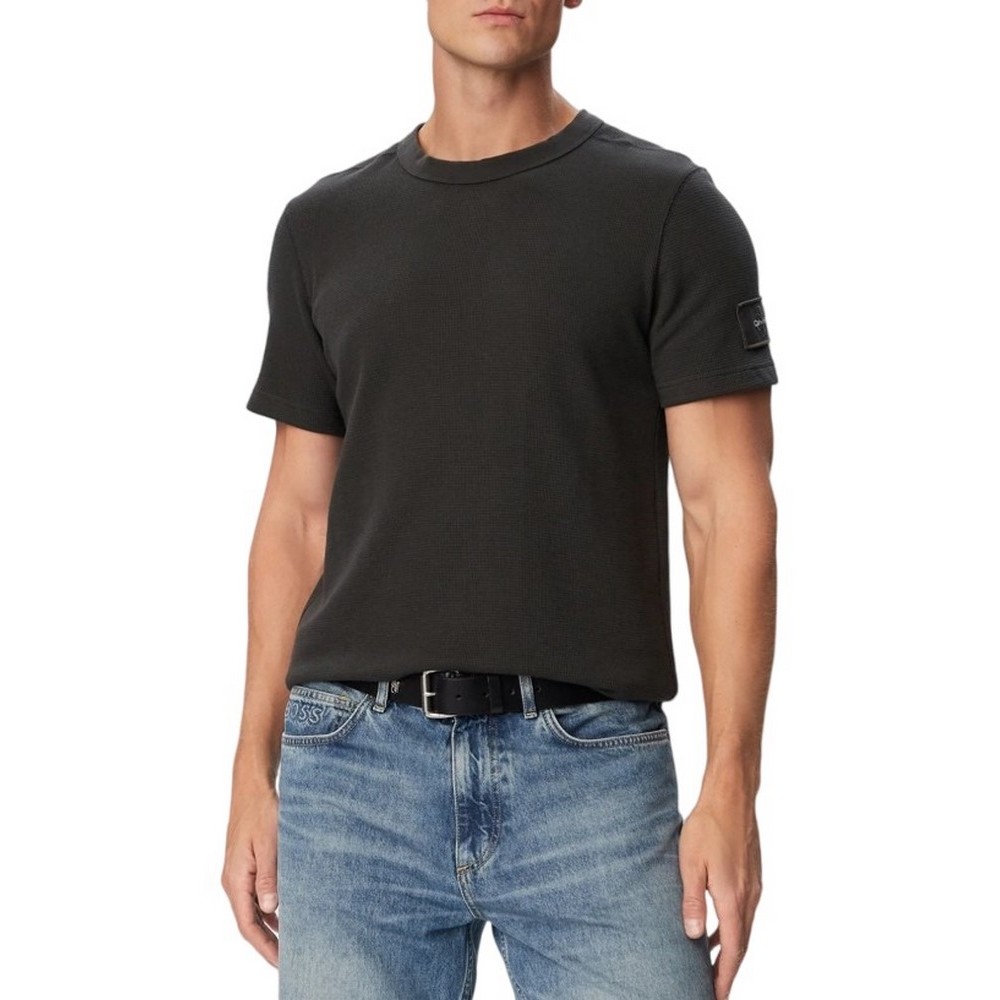 CALVIN KLEIN JEANS WAFFLE BADGE CREWNK T-SHIRT ΜΠΛΟΥΖΑ ΑΝΔΡΙΚΗ ANTHRACHITE