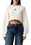 TOMMY JEANS CROP BADGE SWEATER ALPACA ΜΠΛΟΥΖΑ ΠΛΕΚΤΗ ΓΥΝΑΙΚΕΙΑ OFF WHITE