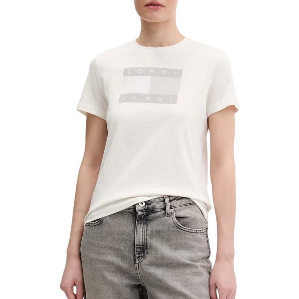 TOMMY JEANS REG FLAG TEE T-SHIRT ΜΠΛΟΥΖΑ ΓΥΝΑΙΚΕΙΑ OFF WHITE